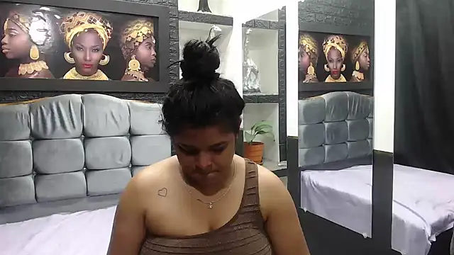 Snapshot of sia_cavad chatting on 01-08-25, 12:58 sia cavad online show from 01-08-25, 12:58