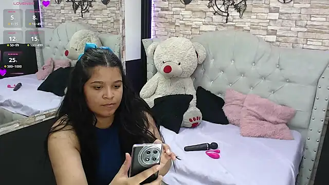 Snapshot of sia_cavad chatting on 02-05-25, 02:37 sia cavad online show from 02-05-25, 02:37
