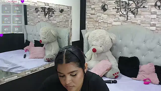 Snapshot of sia_cavad chatting on 02-07-25, 05:29 sia cavad online show from 02-07-25, 05:29