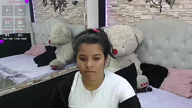 Snapshot of sia_cavad chatting on 02-12-25, 05:26 sia cavad online show from 02-12-25, 05:26