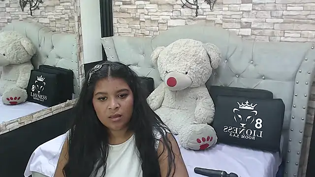 Snapshot of sia_cavad chatting on 02-28-25, 04:42 sia cavad online show from 02-28-25, 04:42