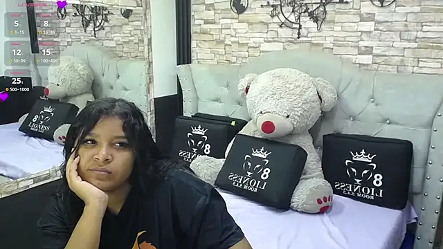 Snapshot of sia_cavad chatting on 03-03-25, 12:27 sia cavad online show from 03-03-25, 12:27