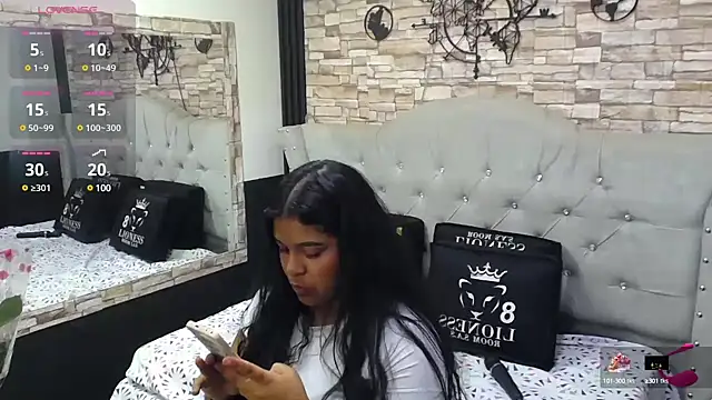 Snapshot of sia_cavad chatting on 03-08-25, 06:16 sia cavad online show from 03-08-25, 06:16