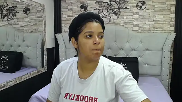 Snapshot of sia_cavad chatting on 09-09-25, 12:37 sia cavad online show from 09-09-25, 12:37