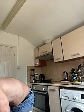 Snapshot of Yourhotboy_42 chatting on 03-08-26, 01:04 Yourhotboy 42 online show from 03-08-26, 01:04