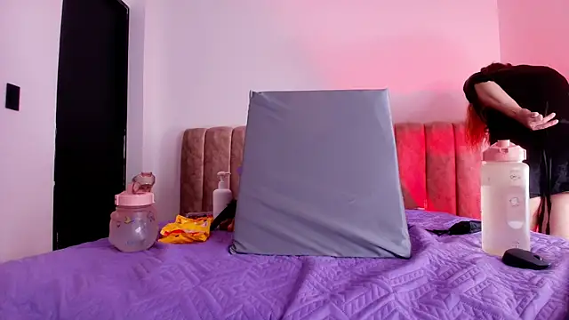 diane di online show from 11-11-25, 07:25