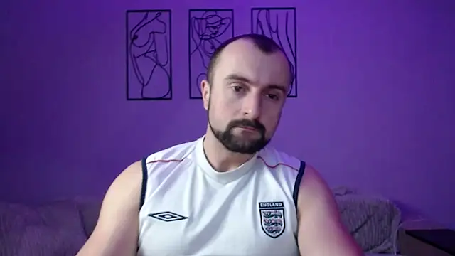 Snapshot of brindlefly6969 chatting on 12-10-24, 11:43 brindlefly6969 online show from 12-10-24, 11:43