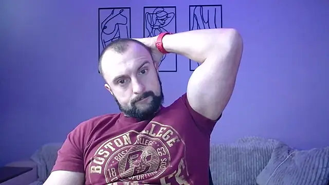 Snapshot of brindlefly6969 chatting on 12-26-24, 11:32 brindlefly6969 online show from 12-26-24, 11:32