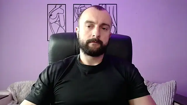 Snapshot of brindlefly6969 chatting on 02-05-25, 11:34 brindlefly6969 online show from 02-05-25, 11:34