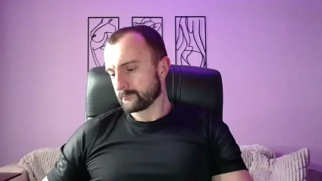 Snapshot of brindlefly6969 chatting on 02-15-25, 11:39 brindlefly6969 online show from 02-15-25, 11:39