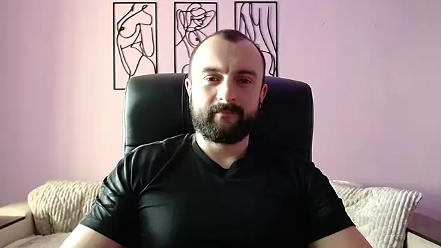 Snapshot of brindlefly6969 chatting on 03-11-25, 11:44 brindlefly6969 online show from 03-11-25, 11:44