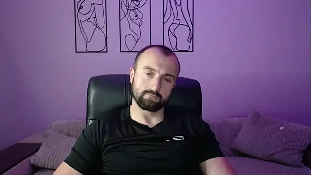 Snapshot of brindlefly6969 chatting on 09-09-25, 11:43 brindlefly6969 online show from 09-09-25, 11:43