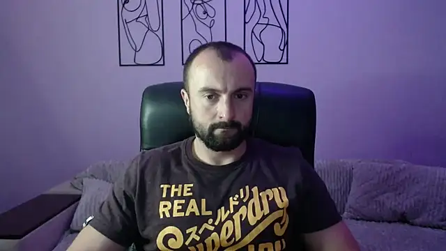 Snapshot of brindlefly6969 chatting on 09-12-25, 10:59 brindlefly6969 online show from 09-12-25, 10:59