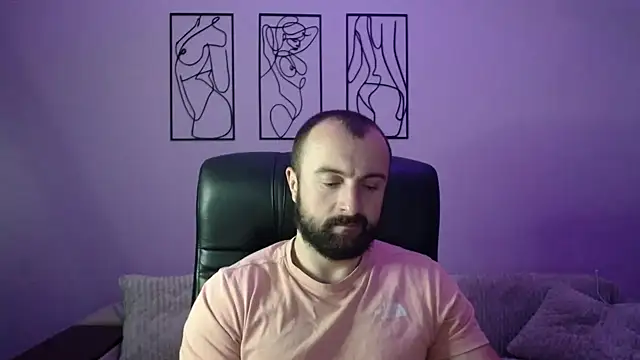 Snapshot of brindlefly6969 chatting on 10-21-25, 10:27 brindlefly6969 online show from 10-21-25, 10:27