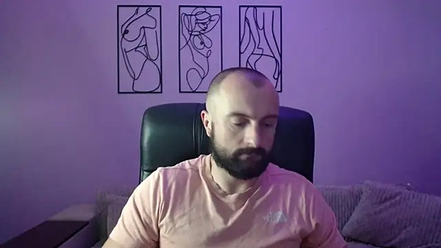 Snapshot of brindlefly6969 chatting on 10-24-25, 11:50 brindlefly6969 online show from 10-24-25, 11:50