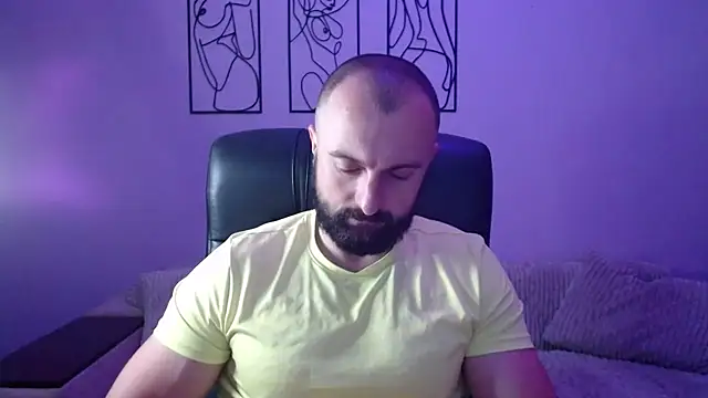 Snapshot of brindlefly6969 chatting on 10-25-25, 10:34 brindlefly6969 online show from 10-25-25, 10:34