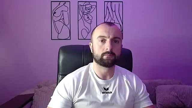 Snapshot of brindlefly6969 chatting on 11-04-25, 11:20 brindlefly6969 online show from 11-04-25, 11:20