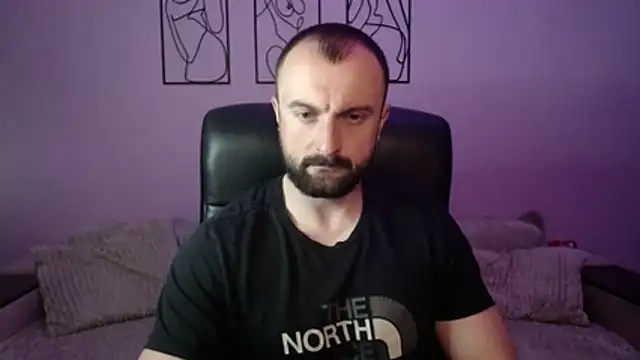 brindlefly6969 online show from 05-07-26, 10:53