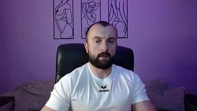 brindlefly6969 online show from 05-12-26, 10:23