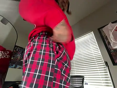 4EVAGLACIERS online show from 05-19-26, 01:22