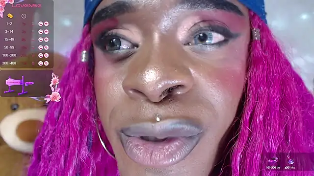 puca ebony online show from 03-07-25, 01:42