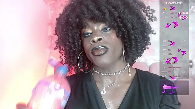 puca ebony online show from 06-11-26, 07:56