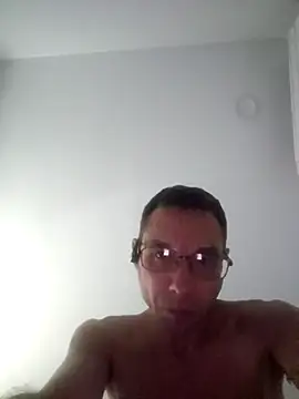 Iliketocooksquirt25 online show from 05-11-26, 12:38