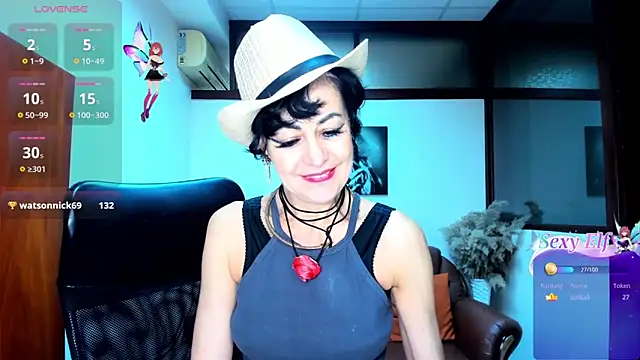 Snapshot of Silvia_Wallec chatting on 01-24-25, 09:39 Silvia Wallec online show from 01-24-25, 09:39