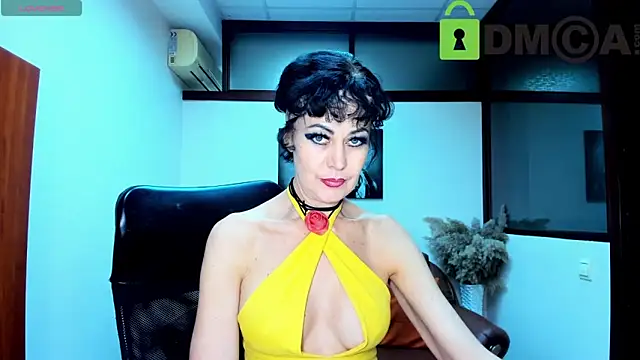 Snapshot of Silvia_Wallec chatting on 02-15-25, 09:16 Silvia Wallec online show from 02-15-25, 09:16