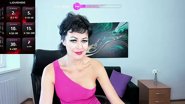 Snapshot of Silvia_Wallec chatting on 09-19-25, 05:42 Silvia Wallec online show from 09-19-25, 05:42
