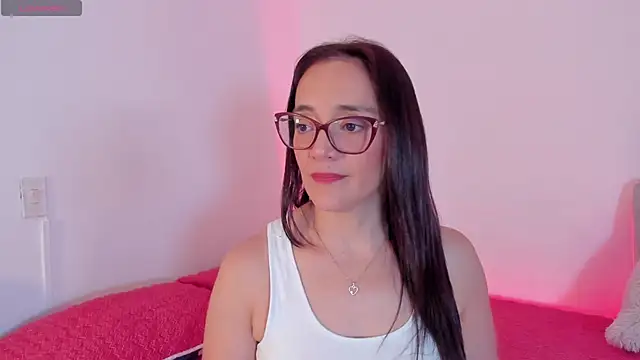 Jessica Herrera  online show from 04-29-26, 10:05