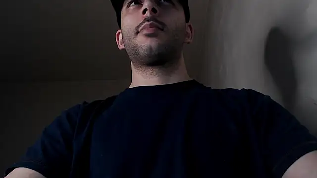 Snapshot of henryaxe chatting on 03-15-26, 11:05 henryaxe online show from 03-15-26, 11:05