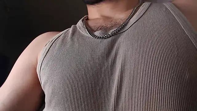 Snapshot of henryaxe chatting on 03-27-26, 09:53 henryaxe online show from 03-27-26, 09:53