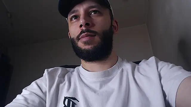 henryaxe online show from 06-19-26, 01:15