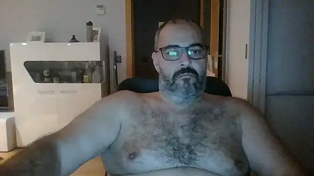 templar2303 online show from 10-29-25, 12:02