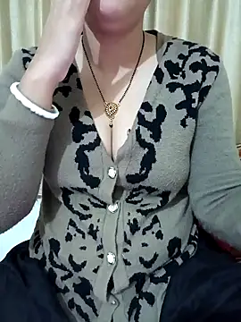 Priya Boudi online show from 01-11-25, 04:25