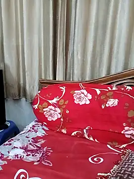 Priya Boudi online show from 01-18-25, 04:42