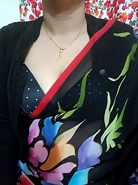 Priya Boudi online show from 01-08-26, 06:21