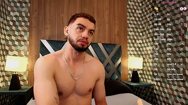 Michael magno online show from 09-30-25, 01:05