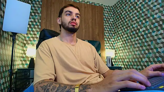 Michael magno online show from 10-07-25, 06:27