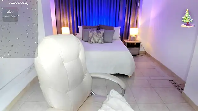 Rebeka spencer online show from 12-31-24, 03:55