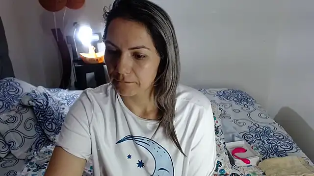 Chantal hott online show from 06-14-26, 09:00