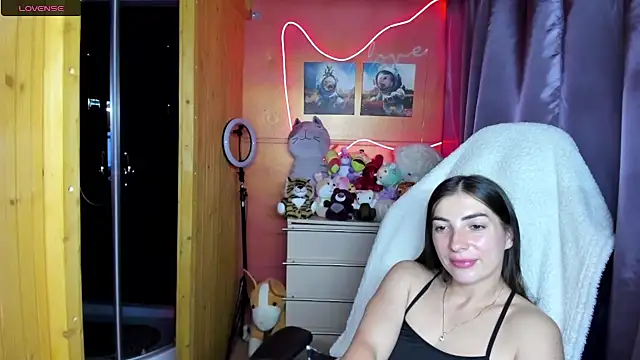Snapshot of Fiery_Brunette_ chatting on 07-21-26, 04:15 Fiery Brunette online show from 07-21-26, 04:15