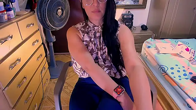 BitterMomXxx online show from 12-05-24, 03:48