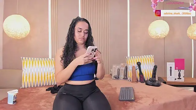 sabrina shark  online show from 05-08-26, 10:04