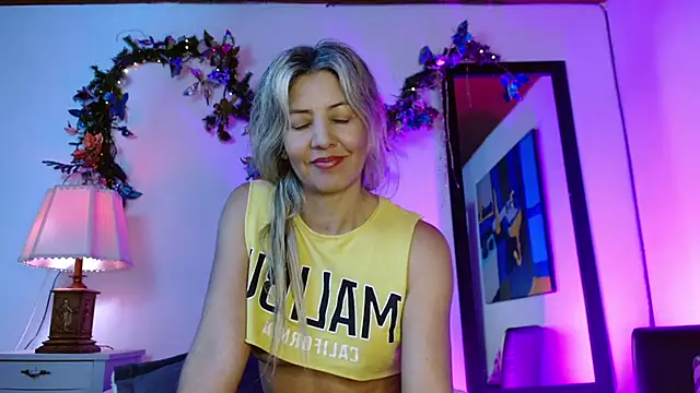 alana valdiri online show from 12-29-24, 07:22