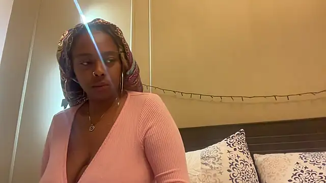 ChocolateCakeQueen online show from 01-13-25, 05:23
