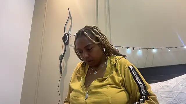 ChocolateCakeQueen online show from 01-14-25, 09:51
