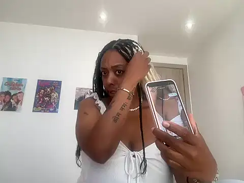 Snapshot of ChocolateCakeQueen chatting on 07-15-26, 02:55 ChocolateCakeQueen online show from 07-15-26, 02:55