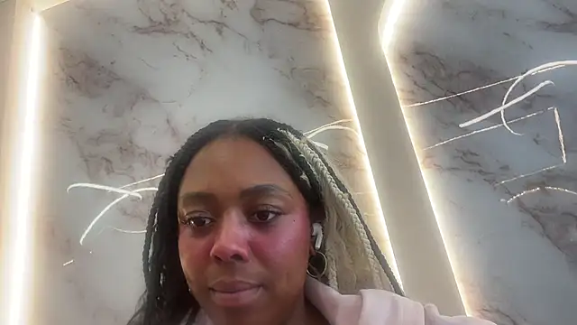 Snapshot of ChocolateCakeQueen chatting on 07-28-26, 06:20 ChocolateCakeQueen online show from 07-28-26, 06:20